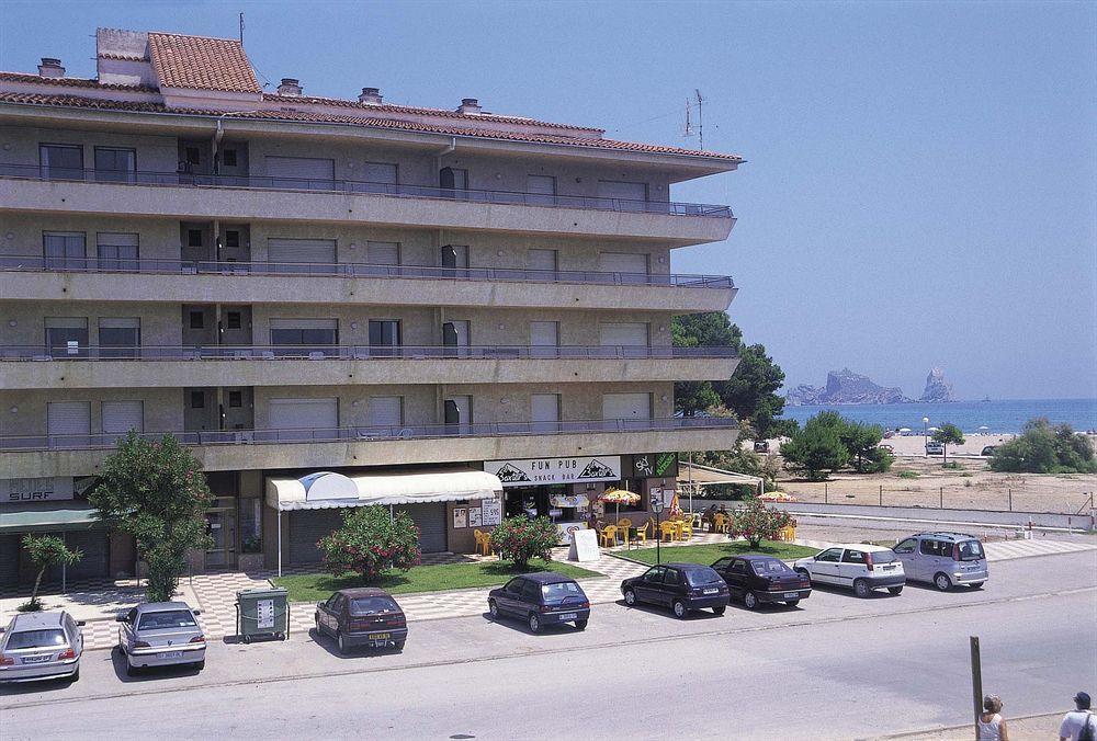 Apartamentos Salles Beach 레스타르티트 외부 사진