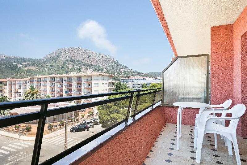 Apartamentos Salles Beach 레스타르티트 외부 사진