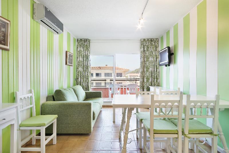 Apartamentos Salles Beach 레스타르티트 외부 사진